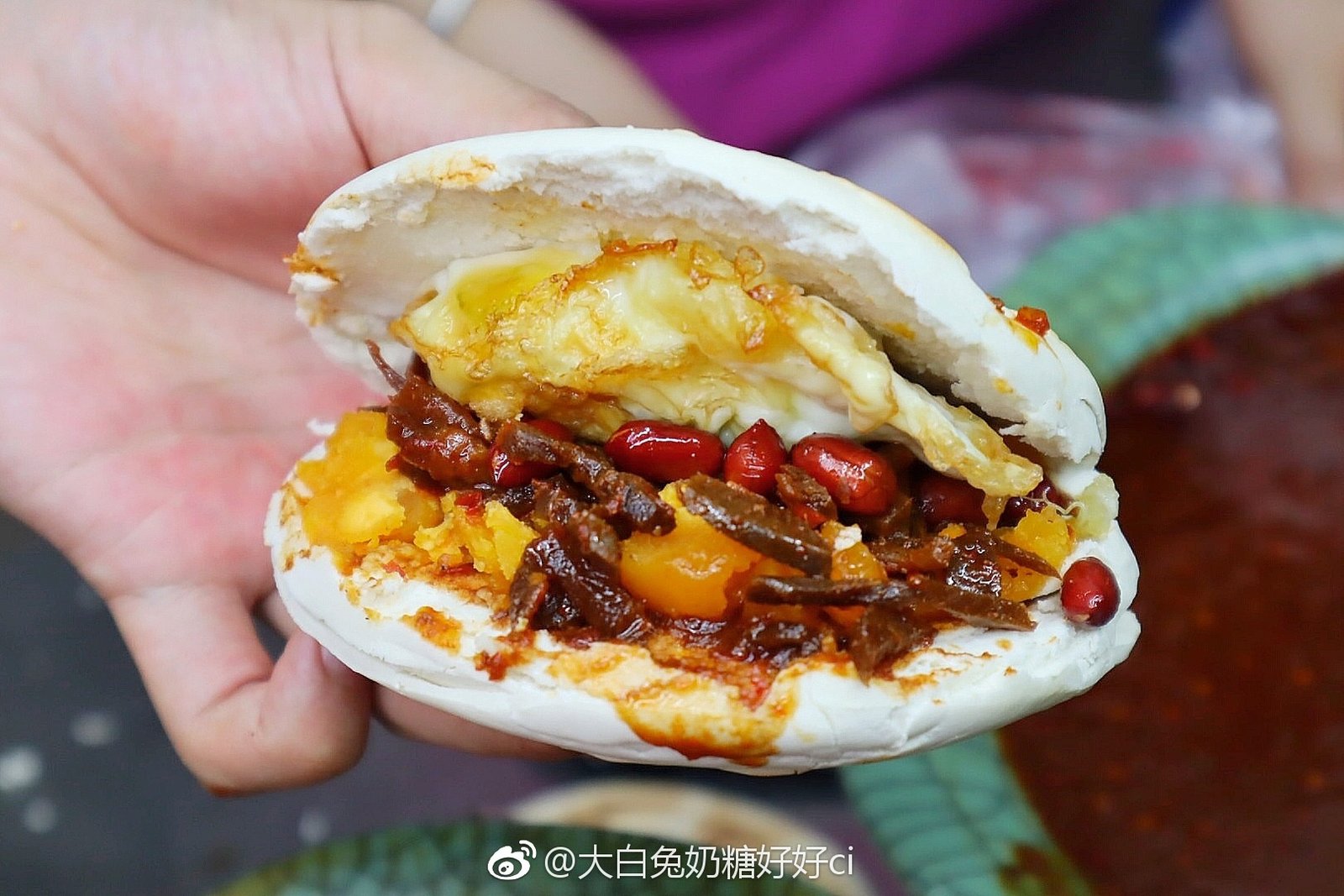 Egg and Vegetable Roujiamo