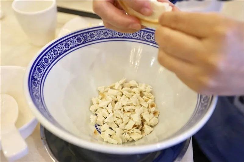 mutton steamed buns (4)